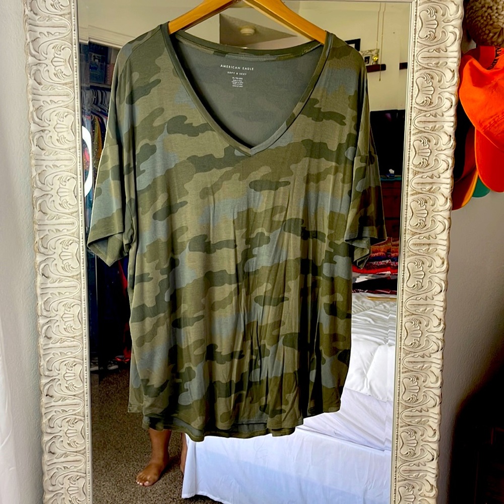 American Eagle Soft/Sexy Soft Tshirt